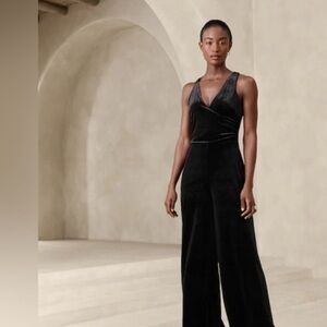 Banana Republic Petite Sleeveless Jumpsuit Large Black Velvet Wrap Wide Leg NWT